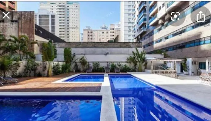 CAP1, Capitania Varam, Pitangueiras, piscina, 100 m da praia, 2 dormitórios, 2 vagas de garagem, temporariamente sem churrasqueira Guarujá